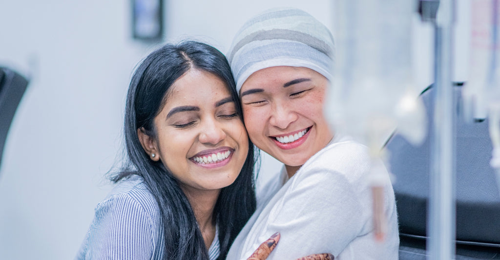Supporting a Loved One Through Cancer Treatment: The Power of a Chemo Kit